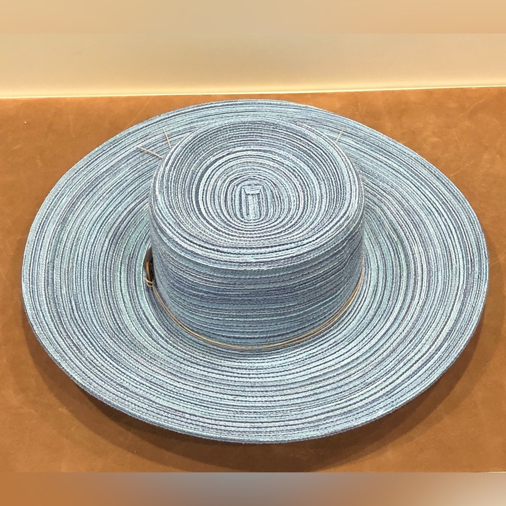 Croft & Barrow women’s blue sun beach hat
